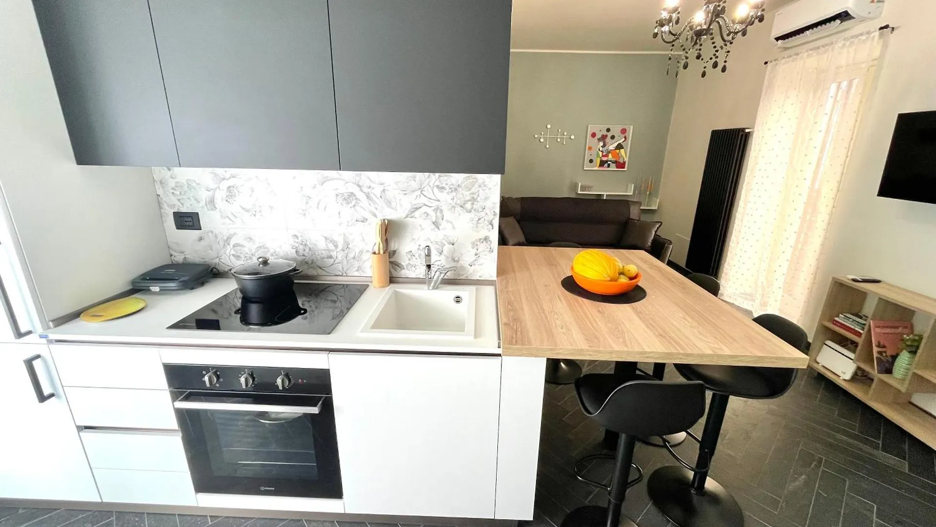 Dolce Apartments Castel Gandolfo 0*,  Italy