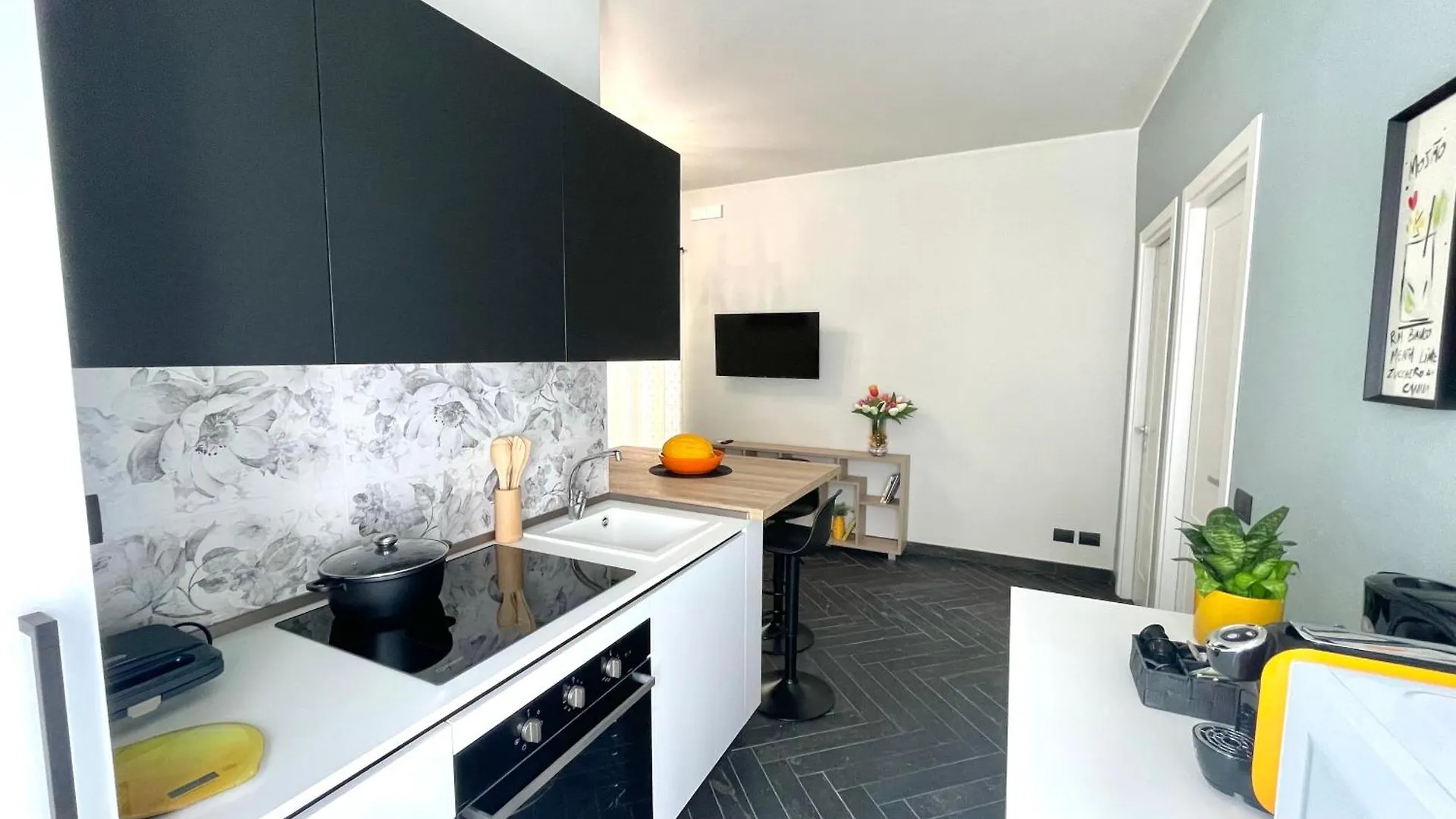 Dolce Apartments Castel Gandolfo Italy